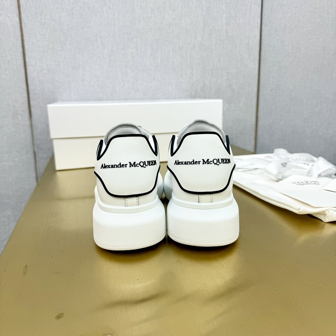 Alexander McQueen Oversized Sneaker · ZT11267 — תמונה 13