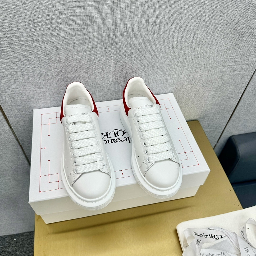 Alexander McQueen Oversized Sneaker · ZT11267 — תמונה 9