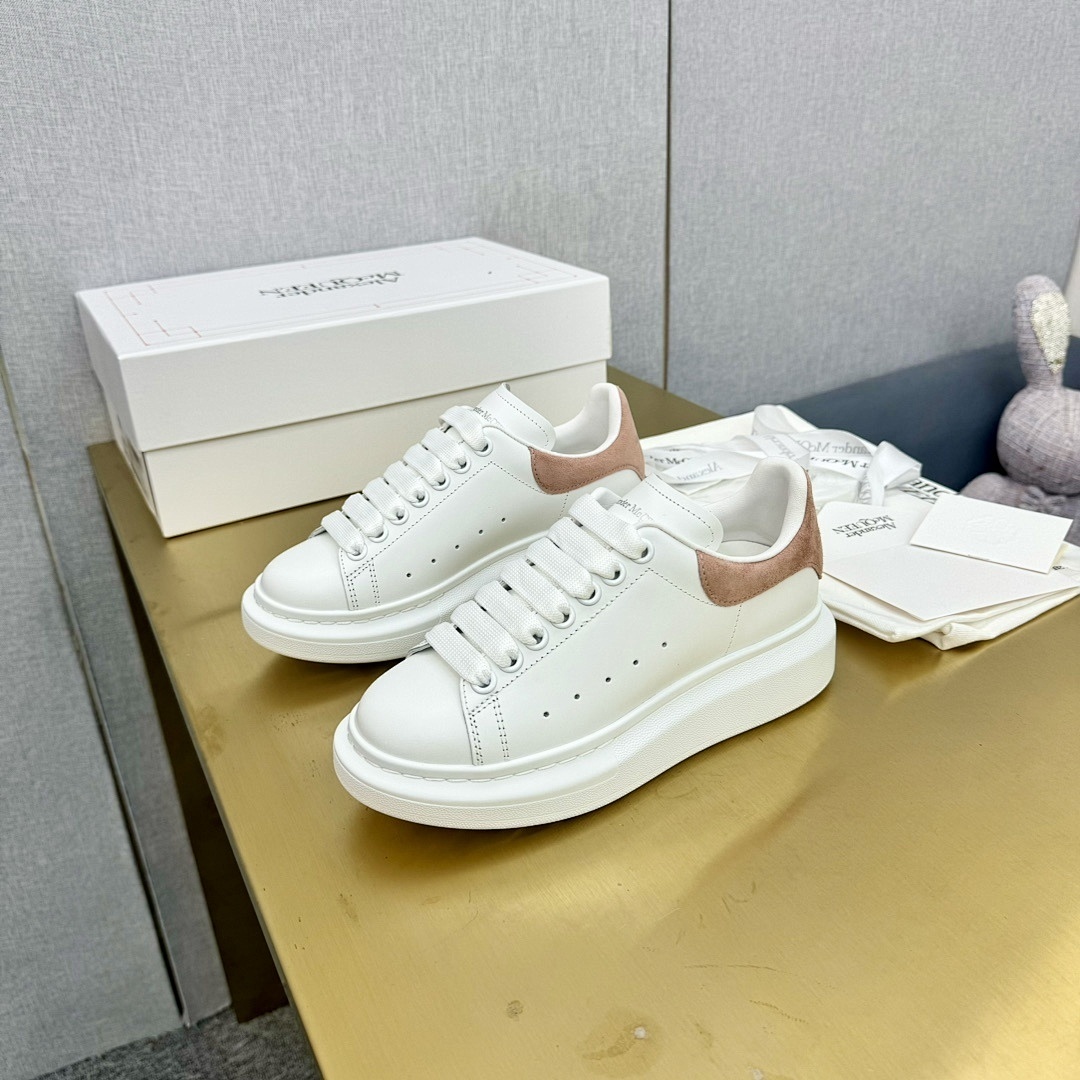 Alexander McQueen Oversized Sneaker · ZT11267 — תמונה 30