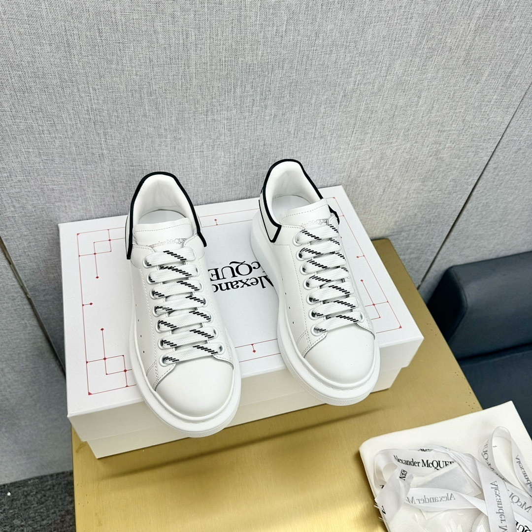 Alexander McQueen Oversized Sneaker · ZT11267 — תמונה 3