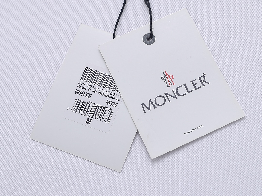 Moncler Tricolor-Trimmed Cotton Piquet Polo Shirt · A3217 — תמונה 24