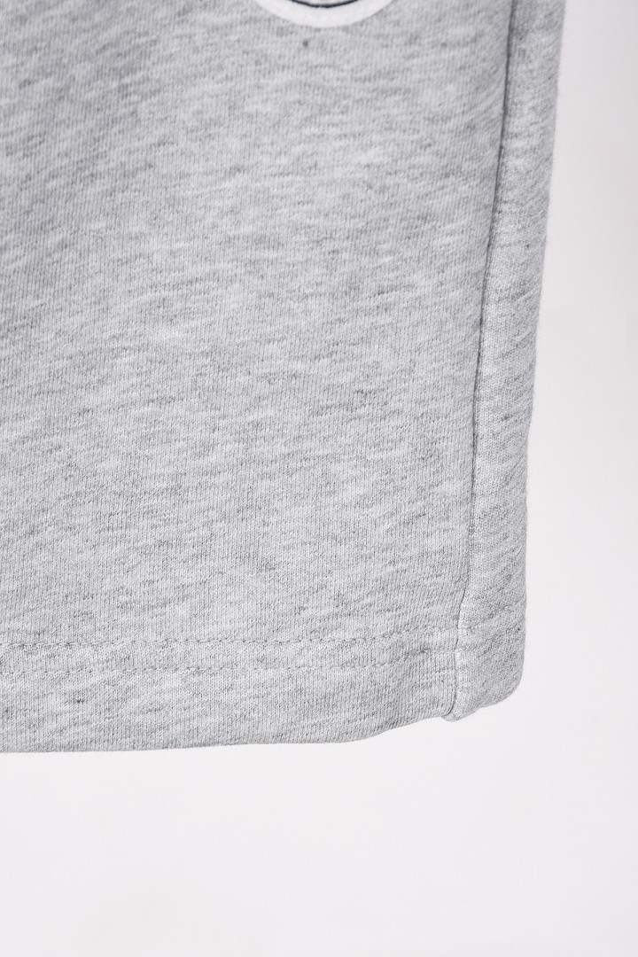Moncler Logo Stretch Cotton Fleece Shorts · A3219 — תמונה 7