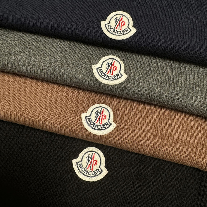 Moncler — סוודר · A2146 — תמונה 15