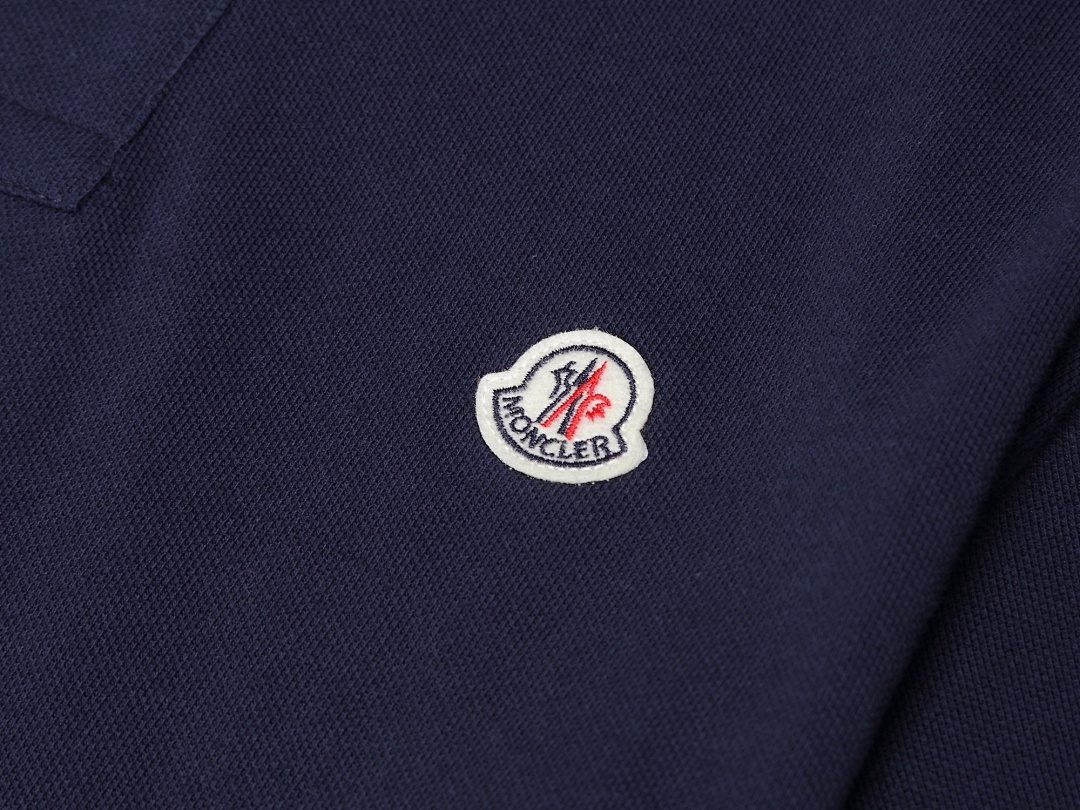 Moncler Tricolor-Trimmed Cotton Piquet Polo Shirt · A3014 — תמונה 30
