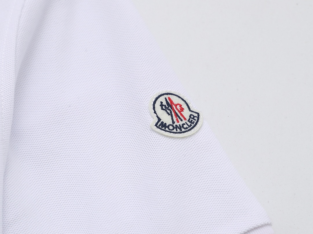 Moncler Tricolor-Trimmed Cotton Piquet Polo Shirt · A3217 — תמונה 30