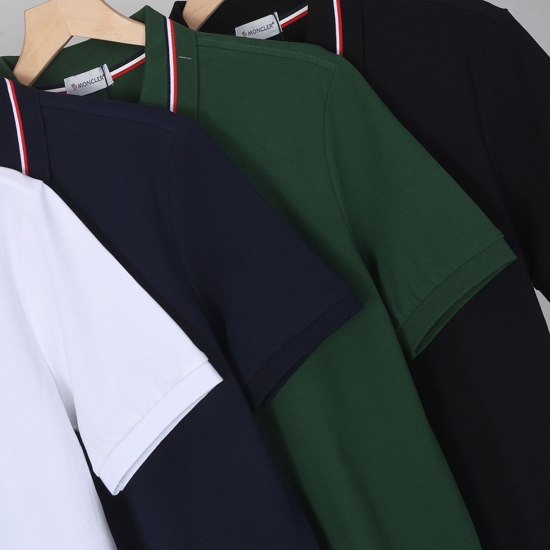 Moncler Tricolor-Trimmed Cotton Piquet Polo Shirt · A3237 — תמונה 57