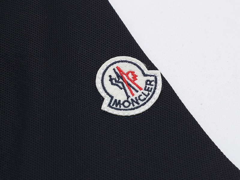 Moncler Tricolor-Trimmed Cotton Piquet Polo Shirt · A3217 — תמונה 19