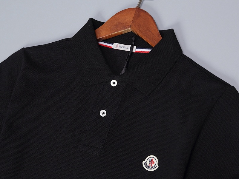 Moncler Tricolor-Trimmed Cotton Piquet Polo Shirt · A3014 — תמונה 39