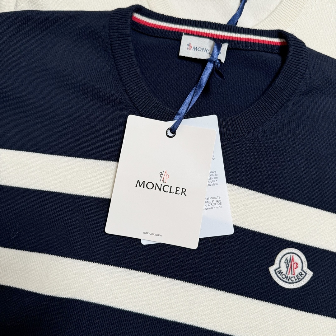 Moncler — סוודר · A3420 — תמונה 5