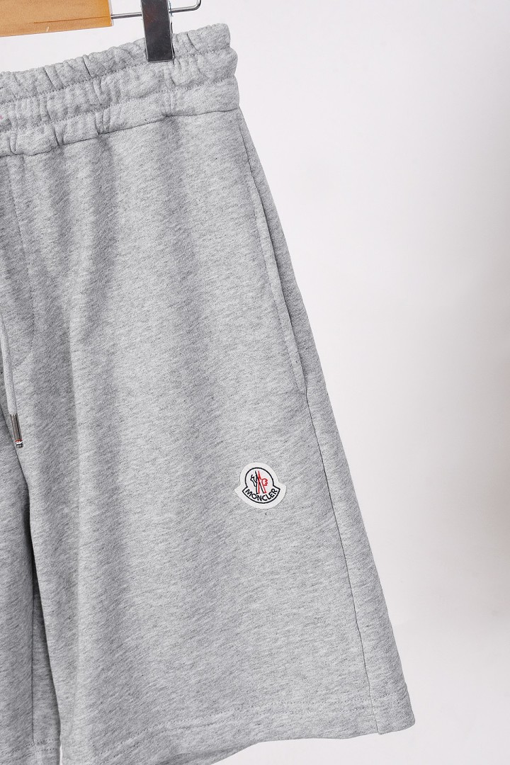 Moncler Logo Stretch Cotton Fleece Shorts · A3219 — תמונה 11