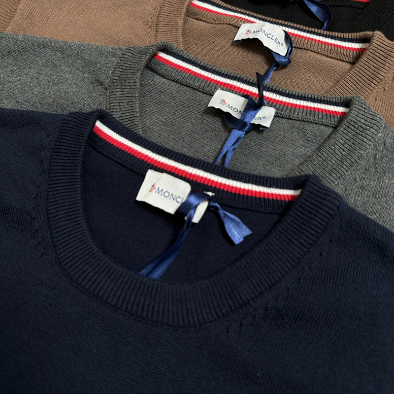 Moncler — סוודר · A2146 — תמונה 19