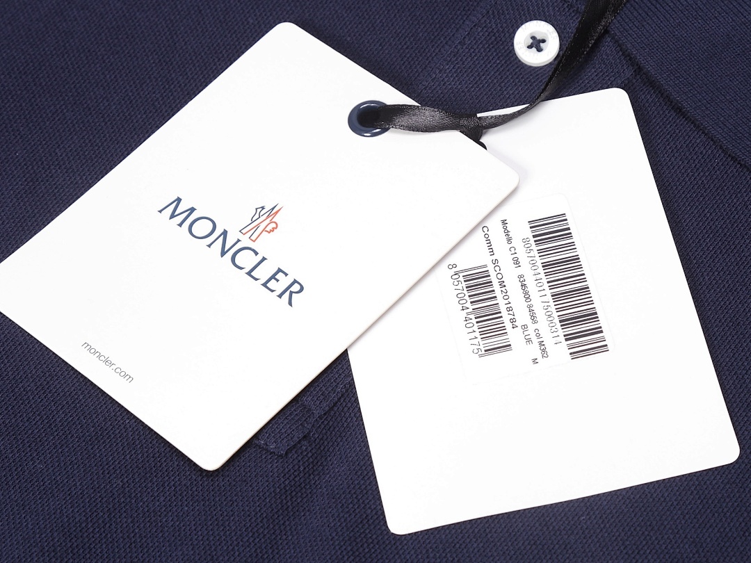 Moncler Tricolor-Trimmed Cotton Piquet Polo Shirt · A3014 — תמונה 24