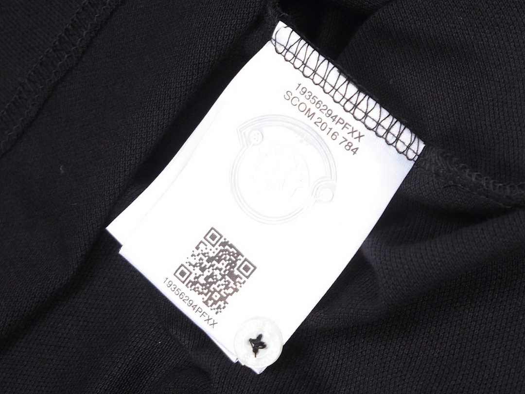 Moncler Logo Patch Cotton Piquet Polo · A3013 — תמונה 4