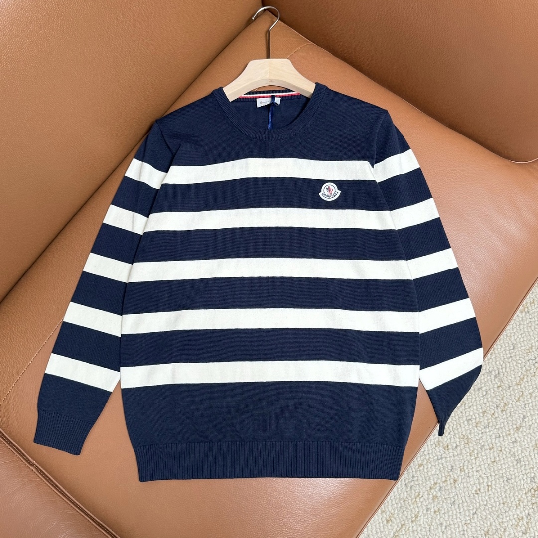 Moncler — סוודר · A3420 — תמונה 9