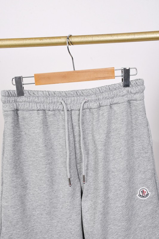 Moncler Logo Stretch Cotton Fleece Shorts · A3219 — תמונה 18