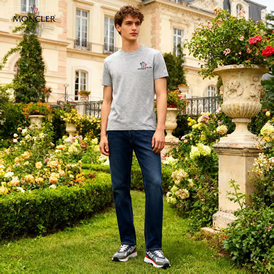 Moncler Grenoble Logo Cotton T-Shirt · A3015 — תמונה 9