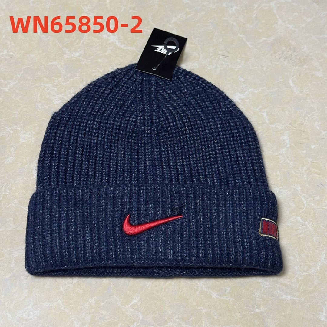 nike WN65850