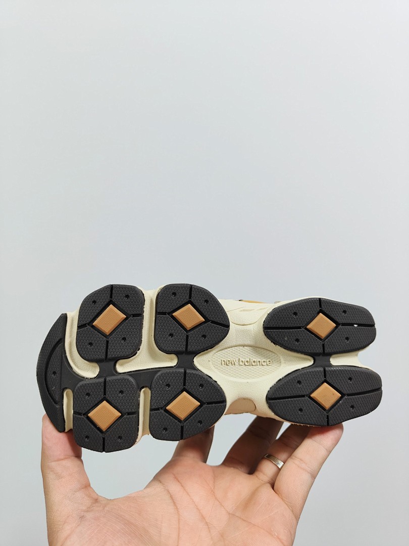 New Balance 9060 Bungee · 5234 — תמונה 39