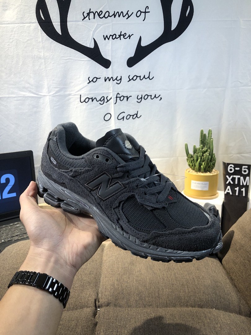 New Balance 2002R · 3489 — תמונה 42
