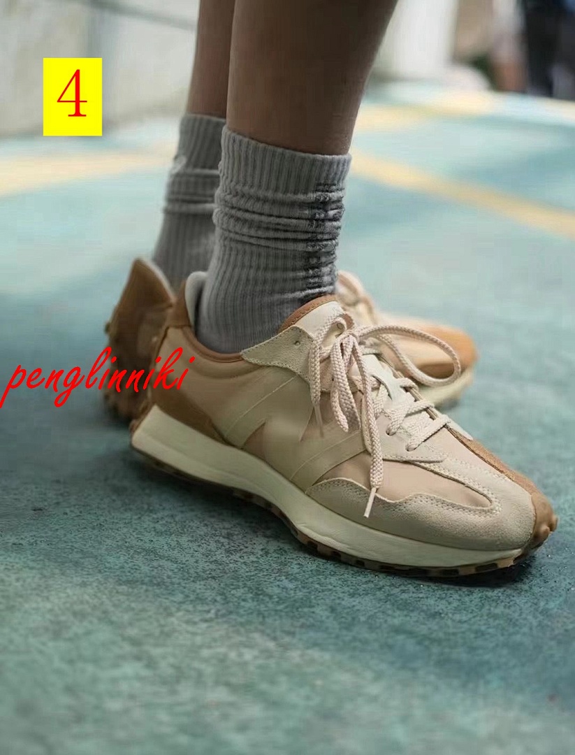 New Balance 327 · 4867