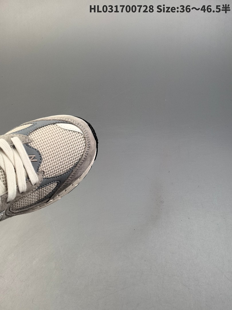 New Balance 2002R · 5892 — תמונה 4