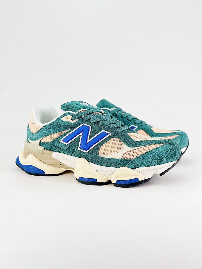 New Balance 9060 New Spruce Peach Blossom · 5471 — תמונה 19