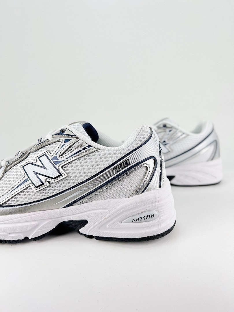 New Balance 740 · 5475 — תמונה 20