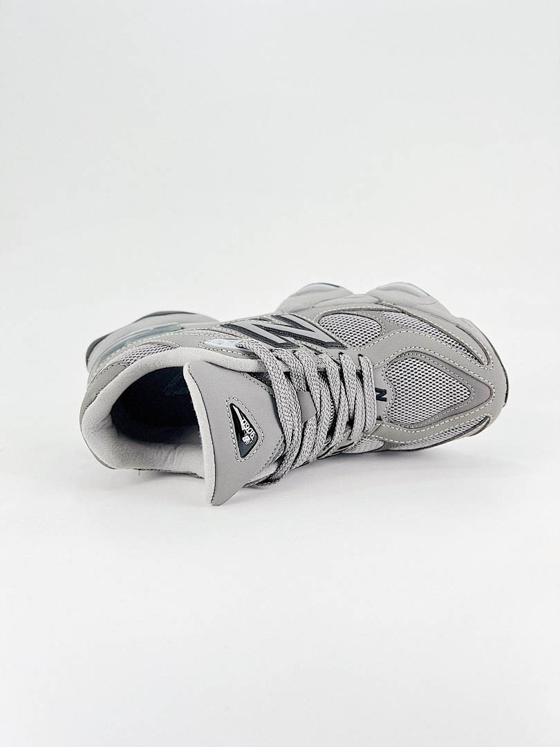 New Balance 9060 New Spruce Peach Blossom · 5471 — תמונה 17