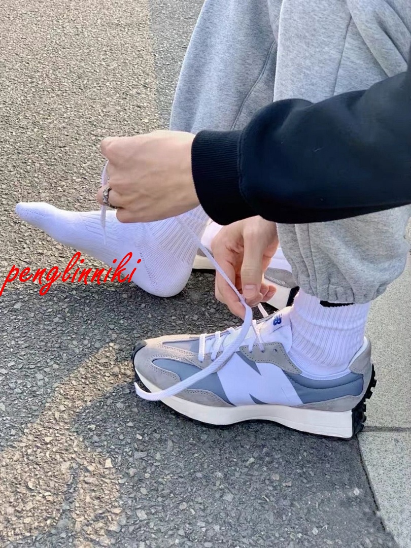 New Balance 327 · 4867 — תמונה 11