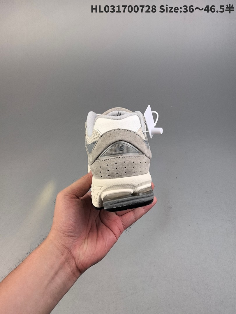 New Balance 2002R · 5892 — תמונה 6