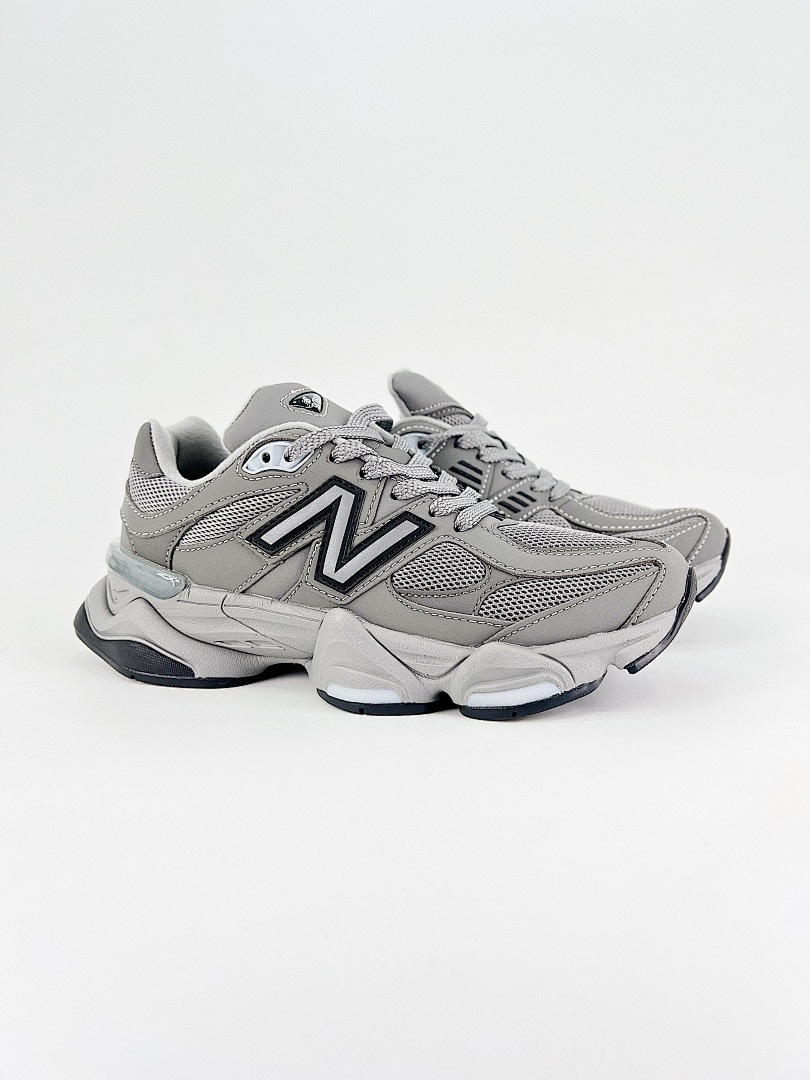 New Balance 9060 New Spruce Peach Blossom · 5471 — תמונה 11
