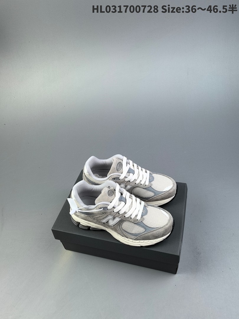 New Balance 2002R · 5892 — תמונה 2