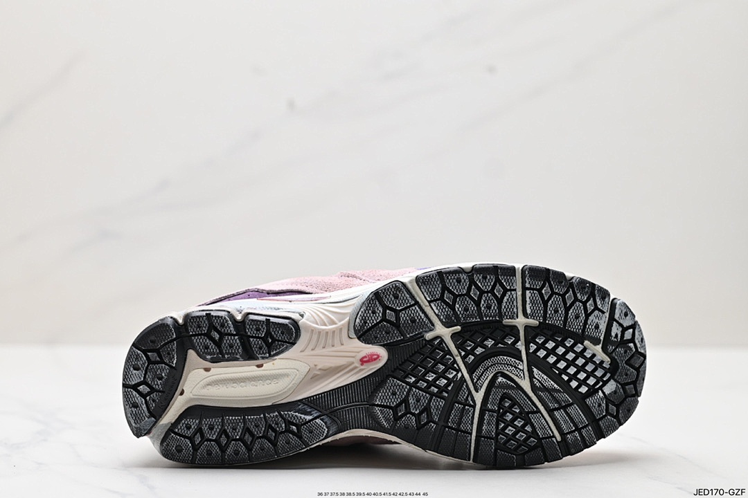 New Balance 2002R Protection Pack · 6127 — תמונה 9