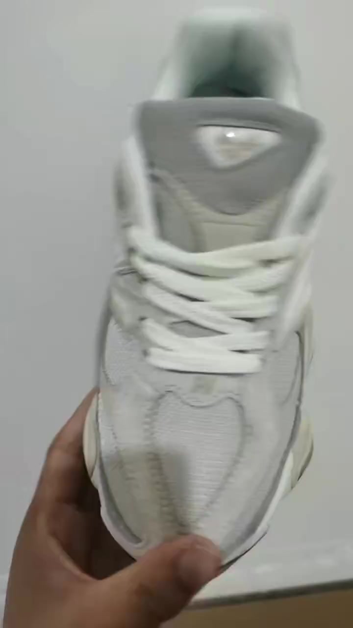New Balance 9060 · 5949 — תמונה 3