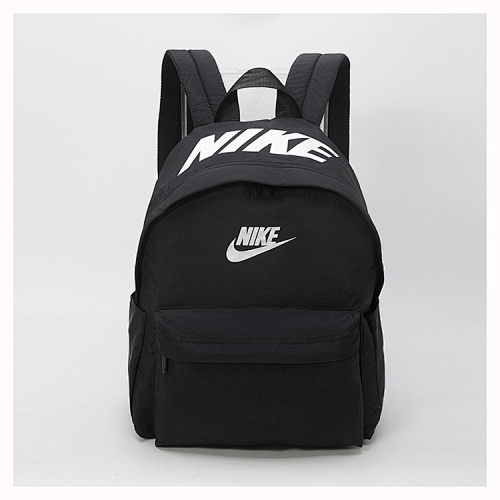 Nike HE7974