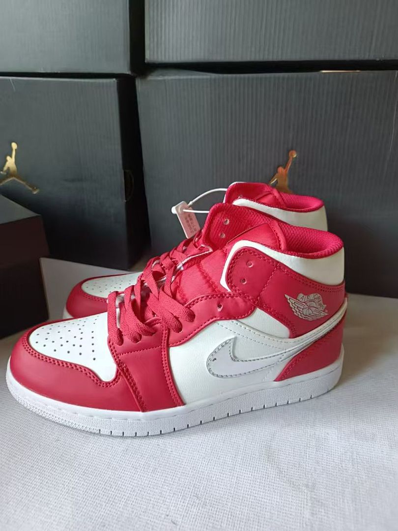 Air Jordan 1 Mid SE · 5327 — תמונה 20