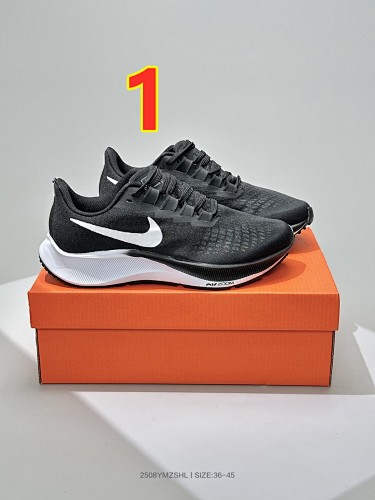 Nike Air Zoom Pegasus 37 · 5558