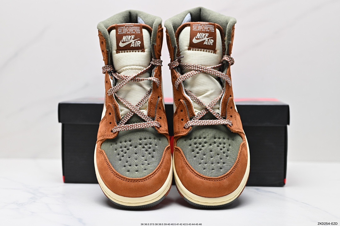 Nike Air Jordan 1 Retro High · 4847 — תמונה 36