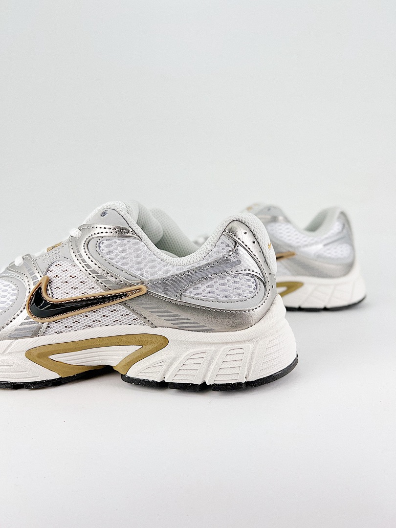 Nike V5 RNR · 5479 — תמונה 13