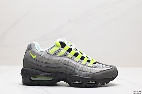 Nike Air Max 95 · 4576