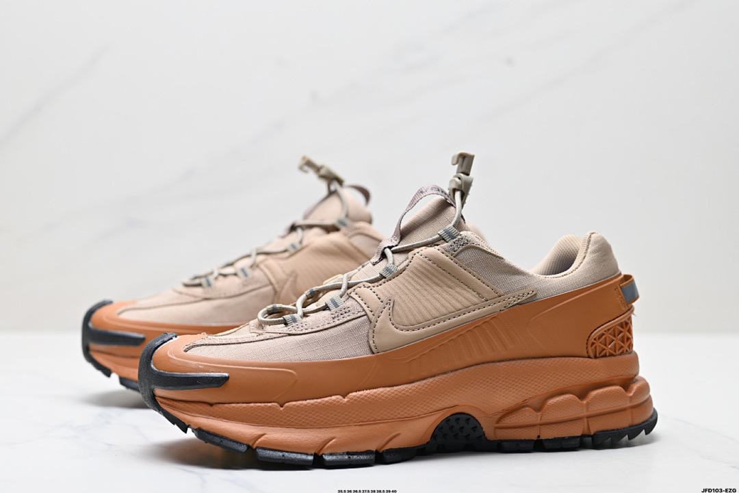 Nike Zoom Vomero Roam · 5284 — תמונה 16