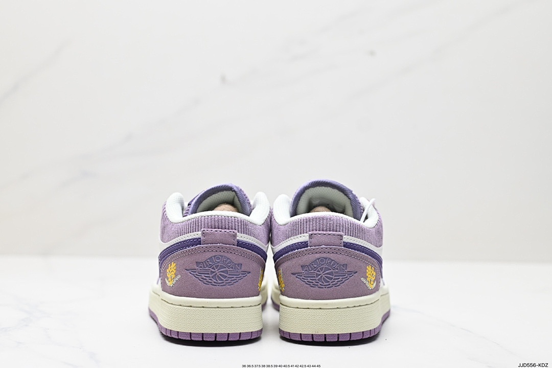 Nike Air Jordan 1 Low UNC · 4802 — תמונה 28