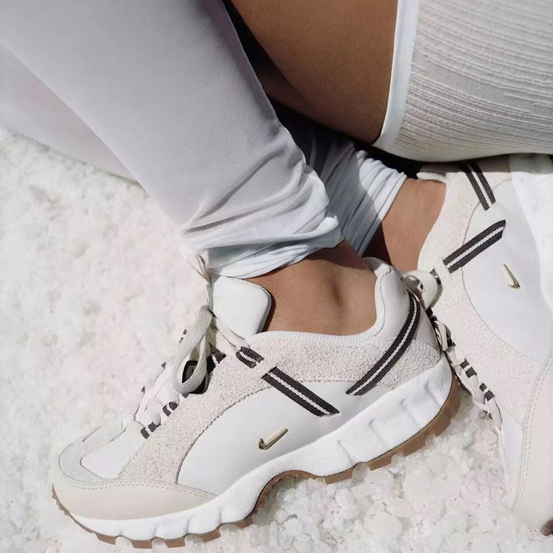 Nike Air Humara LX · 4640 — תמונה 11