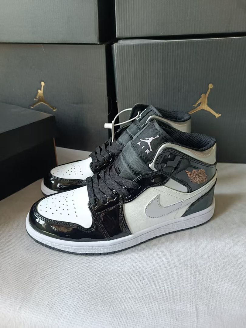 Air Jordan 1 Mid SE · 5327 — תמונה 22