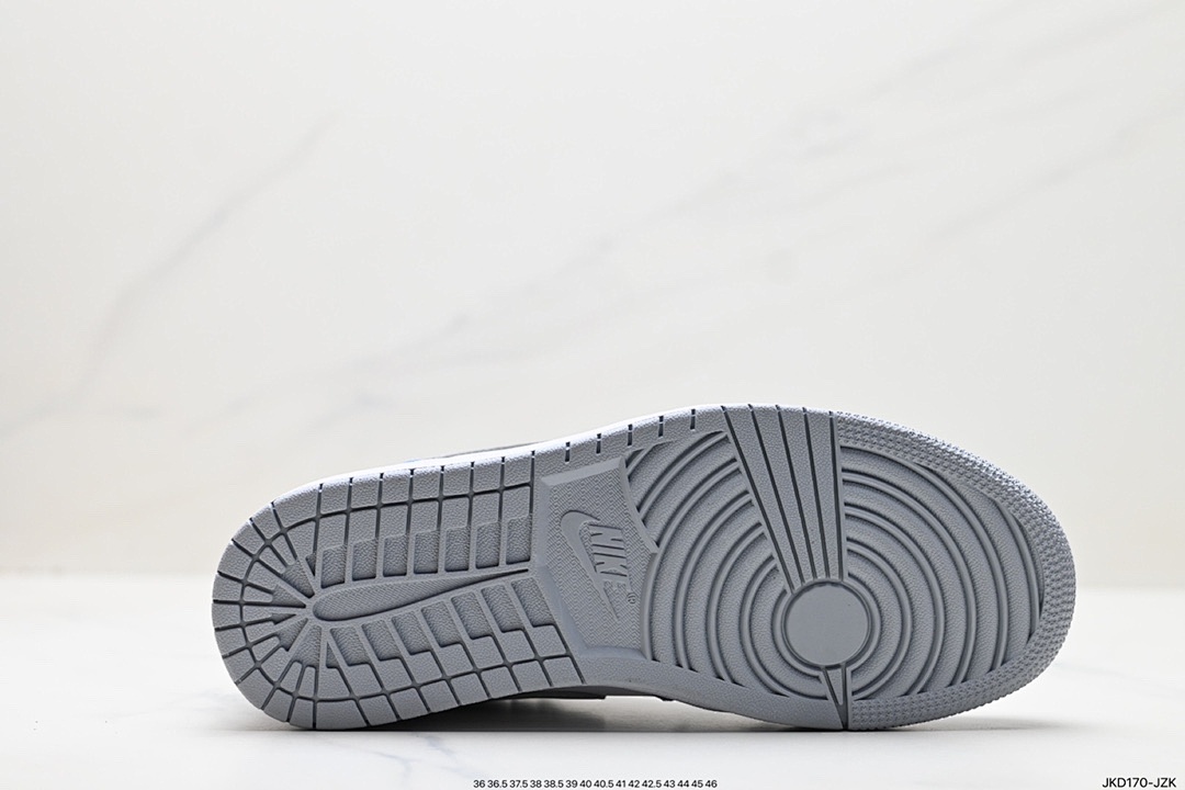 Nike Air Jordan 1 Retro High · 4847 — תמונה 29
