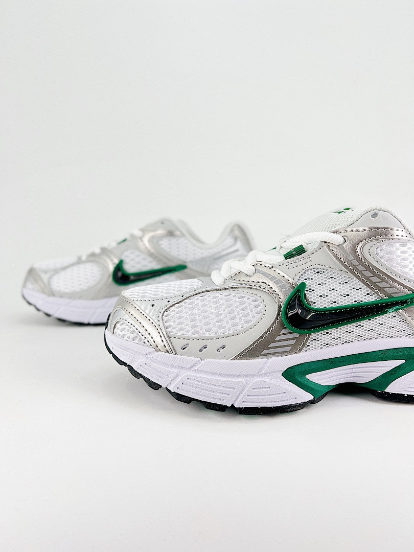 Nike V5 RNR · 5479 — תמונה 12