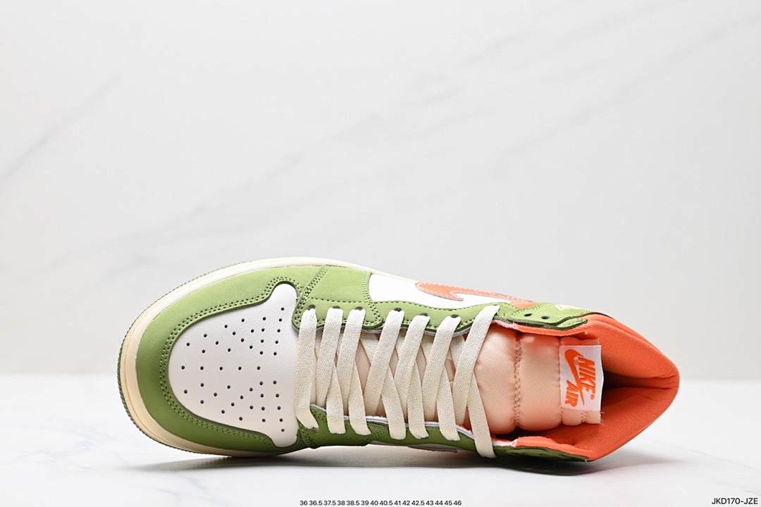 Nike Air Jordan 1 Retro High · 4847 — תמונה 24