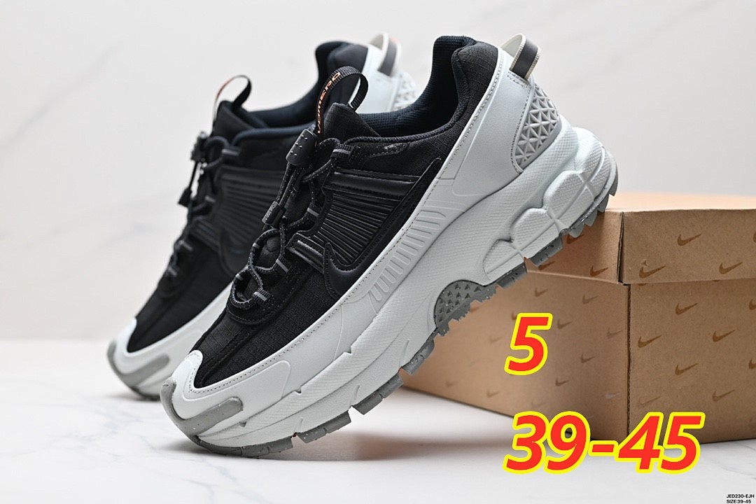 Nike Zoom Vomero Roam · 5284 — תמונה 5