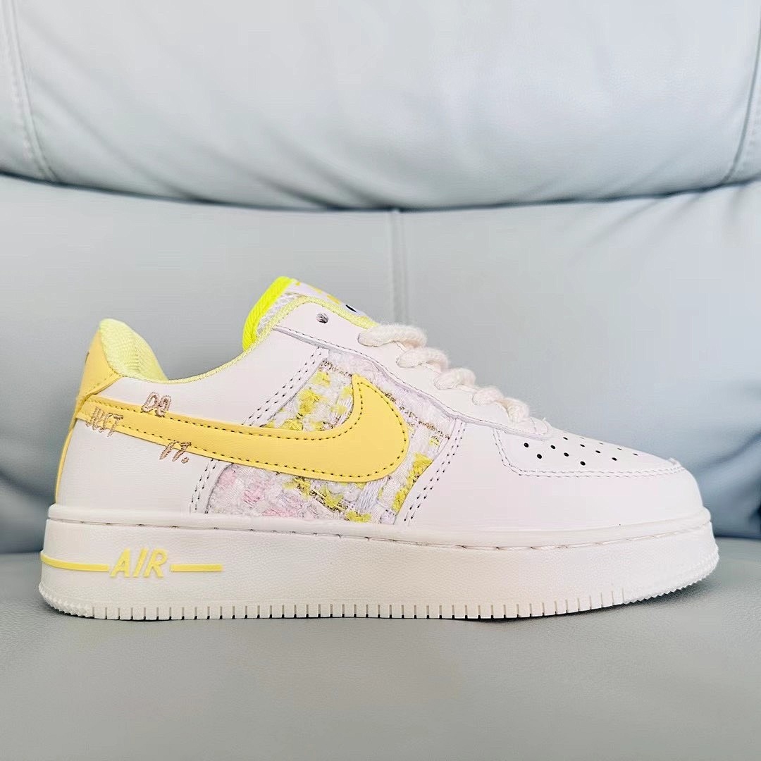 Nike Air Force 1 '07 Flax · 5240 — תמונה 12