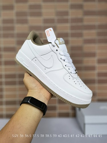 Nike Air Force 1 '07 LV8 · 5304